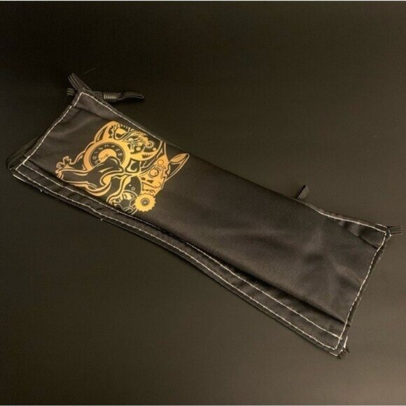 Unisex Golden Steampunk Dog Design Reusable Face Mask With 2 Filters One Size - Picture 2 of 4